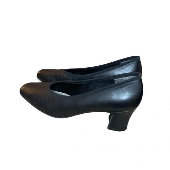 Naturalizer black shoes heels size 9.5 - Picture 6 of 10